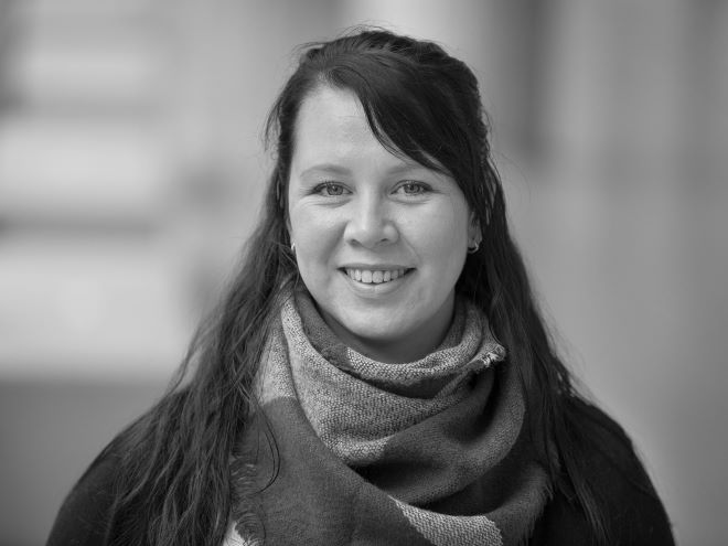 Bildet viser Mona Cecilie Andreassen tidligere student på Bachelorstudium i informasjonssystemer ved Høgskolen i Østfold.